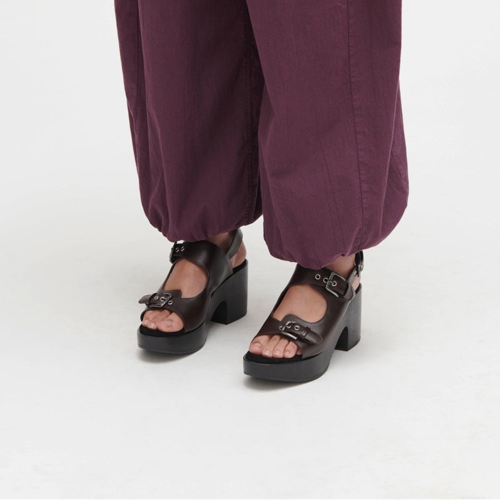 Astor Clog - dark brown